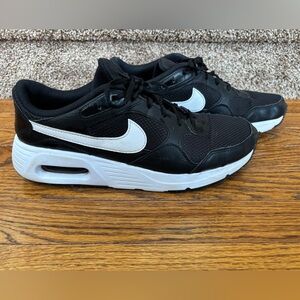 Women’s Nike Air SC Black Size 11M